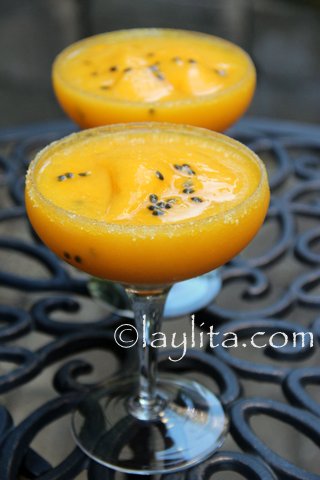 Margarita de mango con maracuya Margarita de mango con maracuya